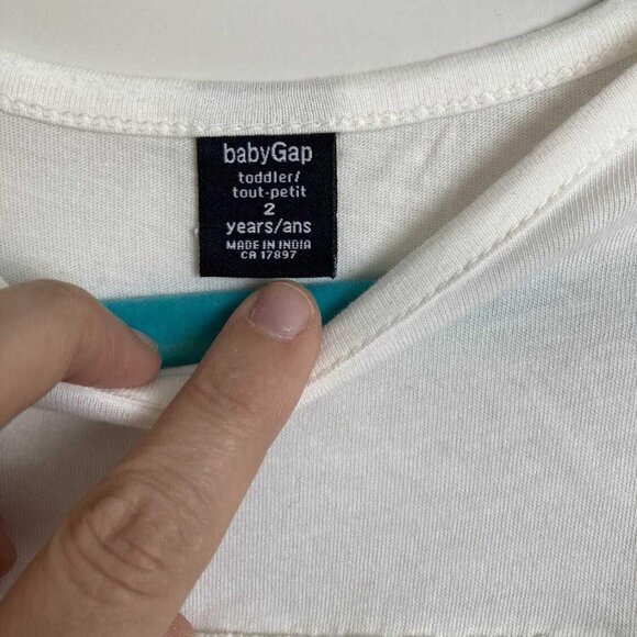 EUC Baby Gap White Eyelet Dress + Bloomer and Matching Cardigan Sweater - Size 2 - Picture 3 of 5